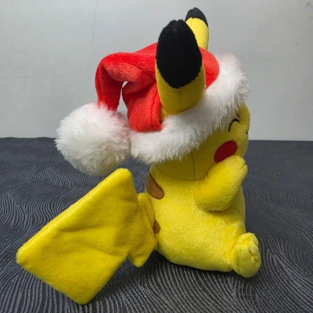 TOMY Pokemon 2017 Winking Pikachu Plush Santa Christmas Hat 8: Stuffed Animal